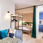 Cozy Apartement Historic Center Paris & Montmartre